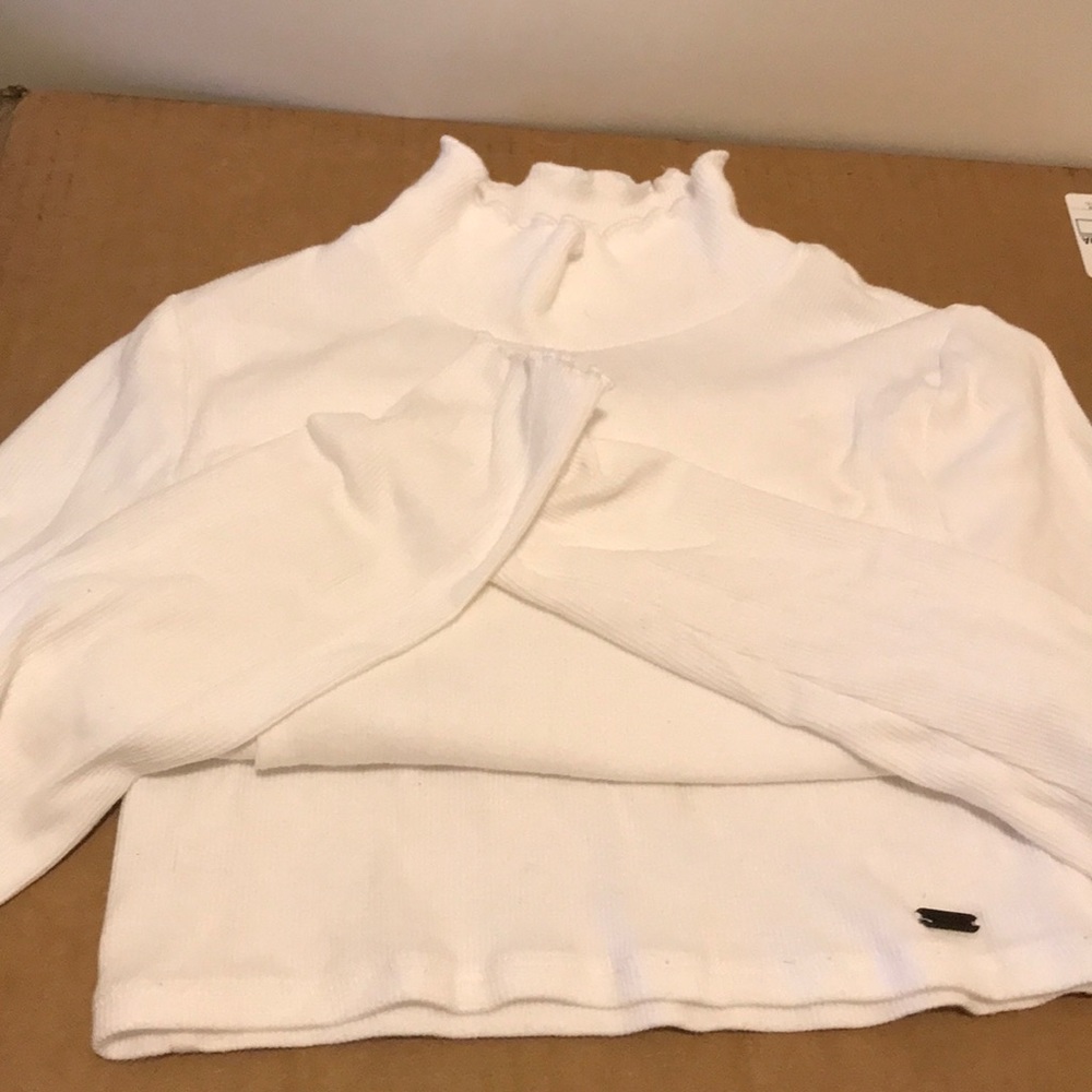 Long sleeve turtle neck